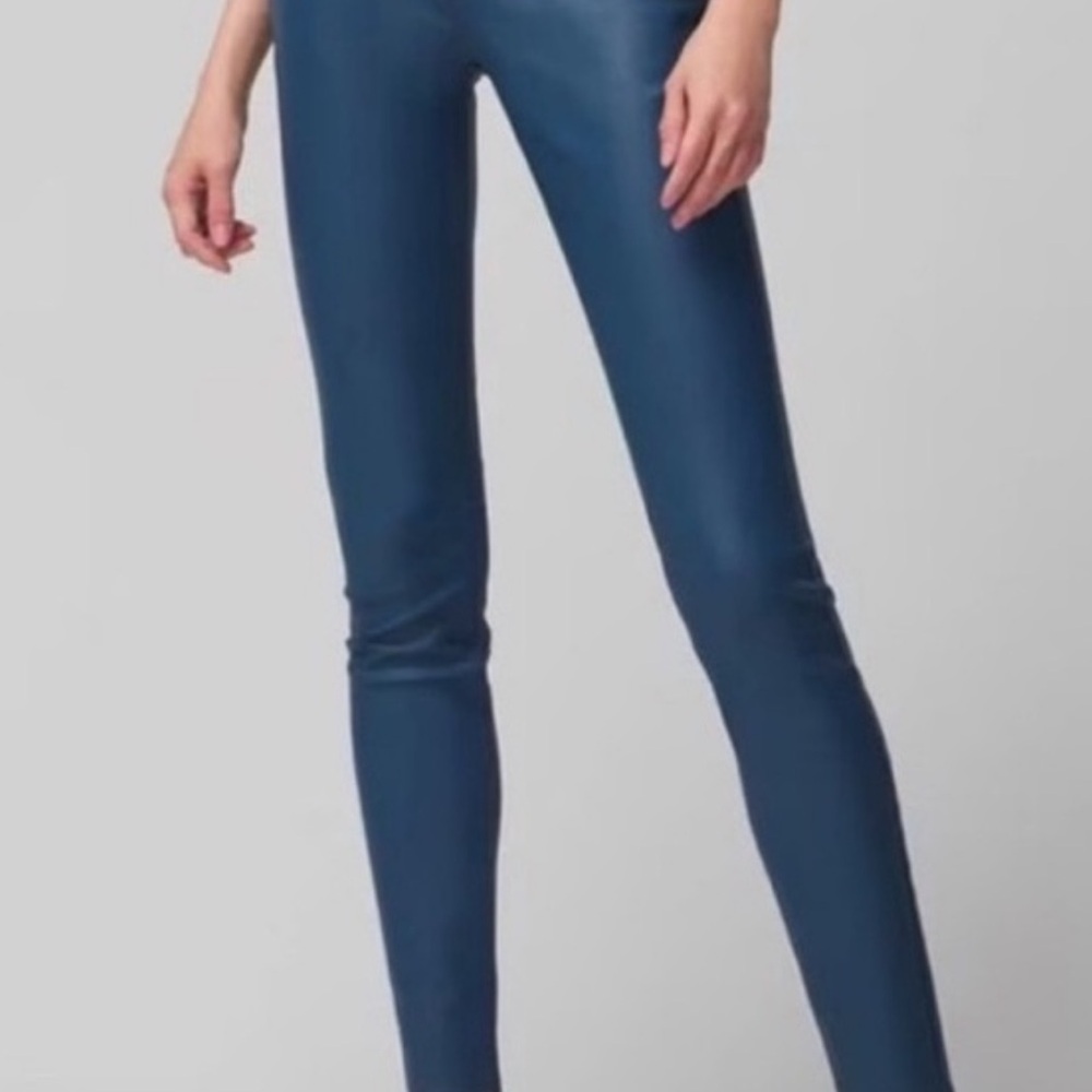 White House Black Market Blue Jeans